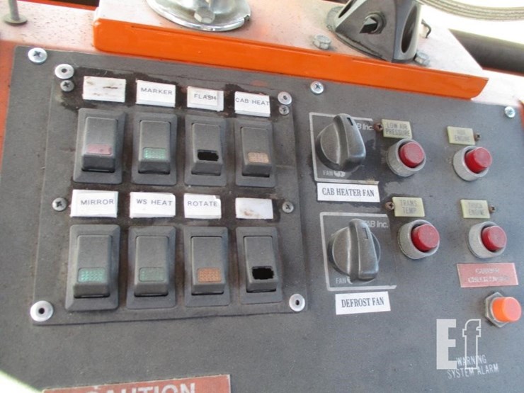 1992-caterpillar-c13-image-16