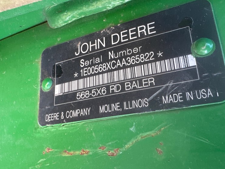2010-john-deere-568-image-3