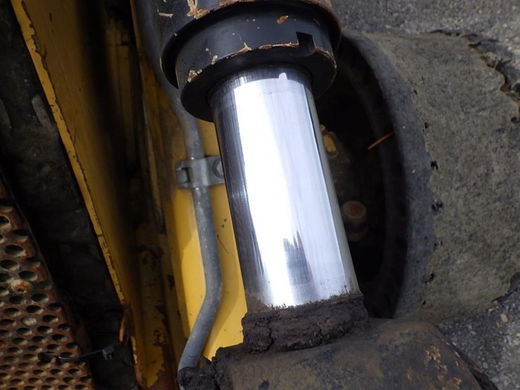 2014-caterpillar-430f-it-image-27