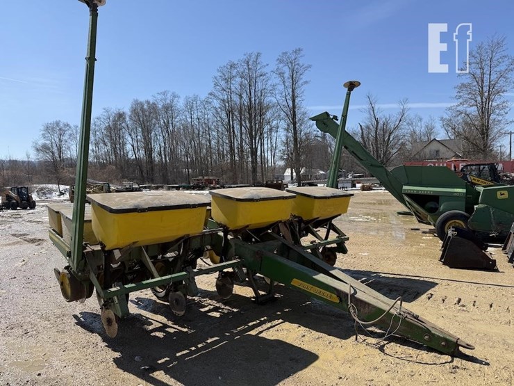 john-deere-7000-image-3