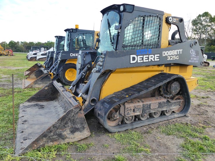 deere-325g-image-1