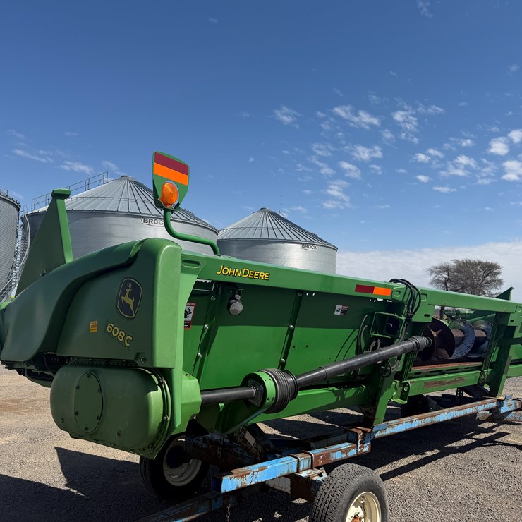 JOHN DEERE 608C