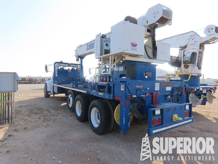 2015-peterbilt-367-image-4