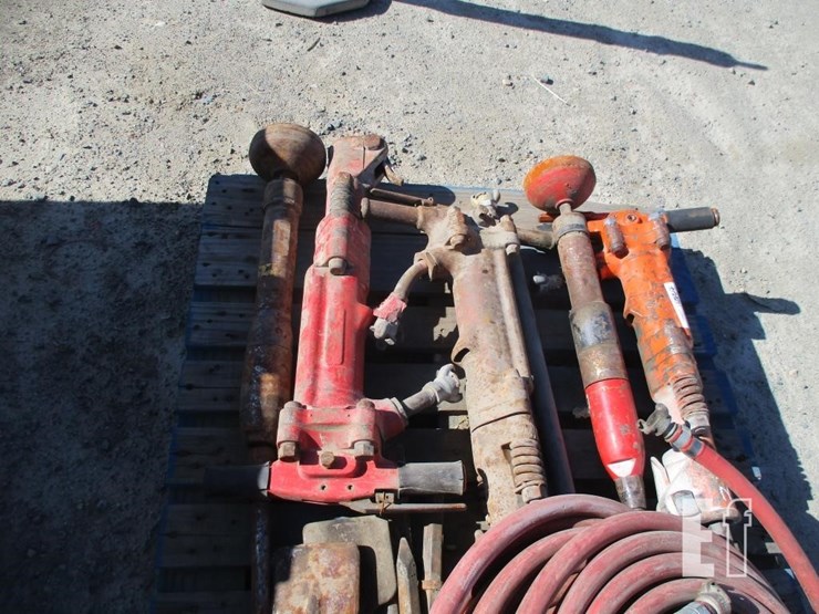 (3)-air-hammer-breakers,-(2)-air-powder-puff-tampe-image-2