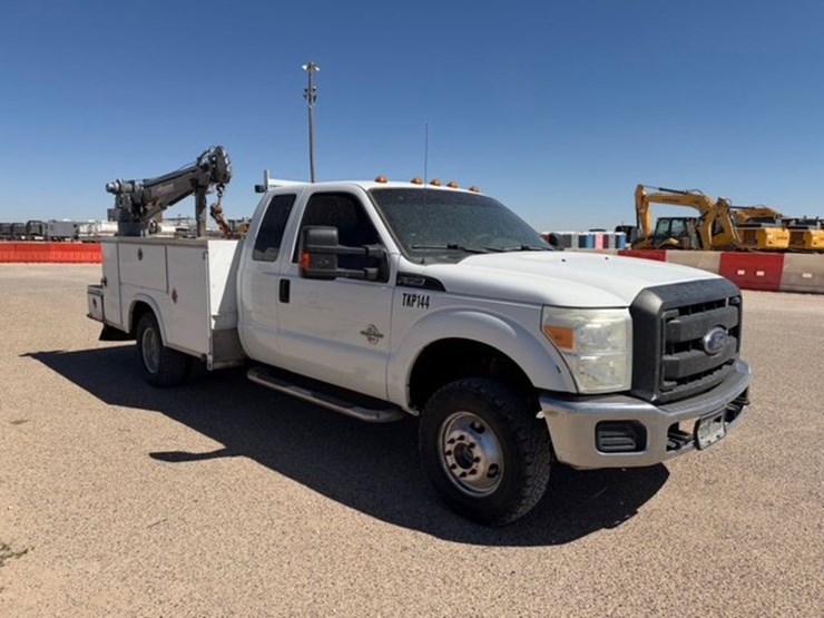 2013-ford-f350-image-3