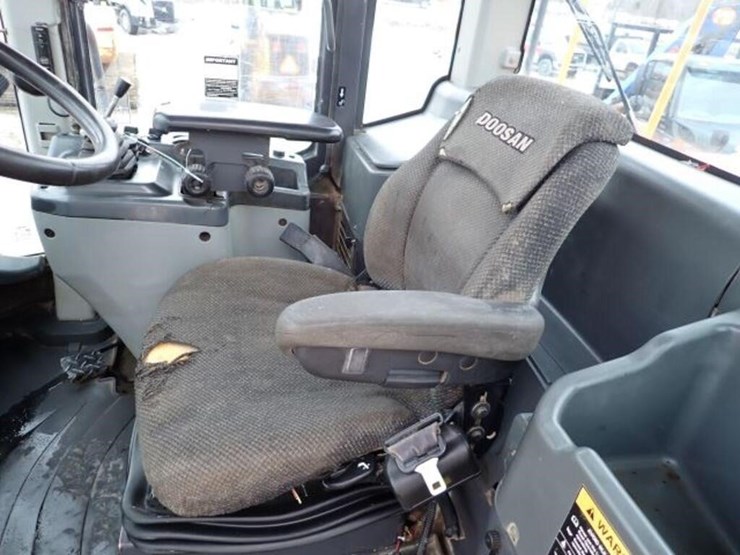 2013-doosan-dl550-3-image-34