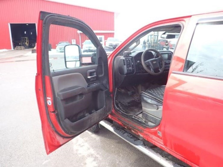 2019-chevrolet-silverado-3500hd-image-11