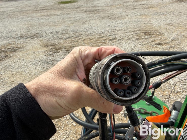 2018-john-deere-2230fh-image-17