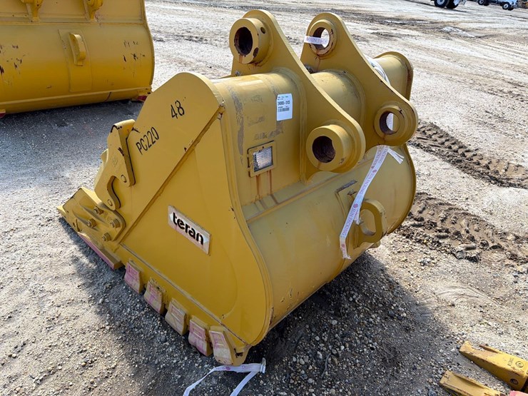 komatsu-pc200-image-5