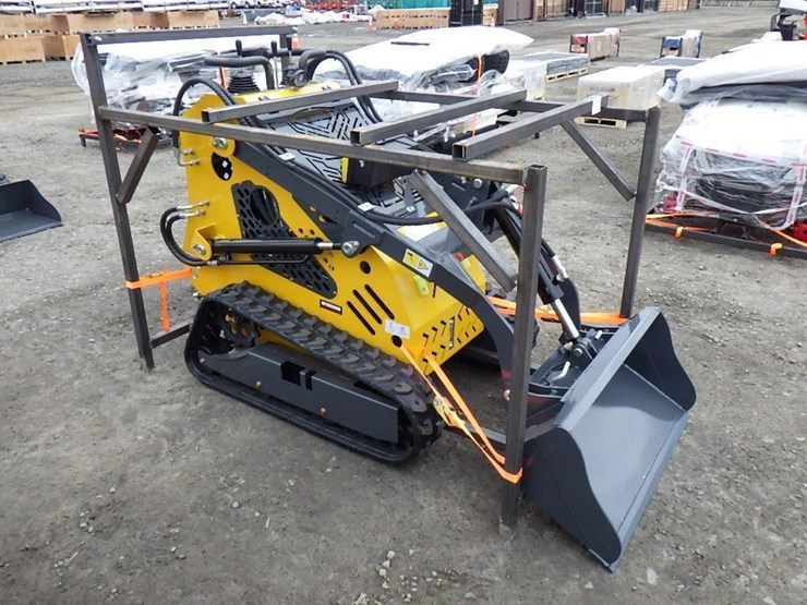 2026-sdlanch-ssl60-skid-steer-tracked-loader-image-4