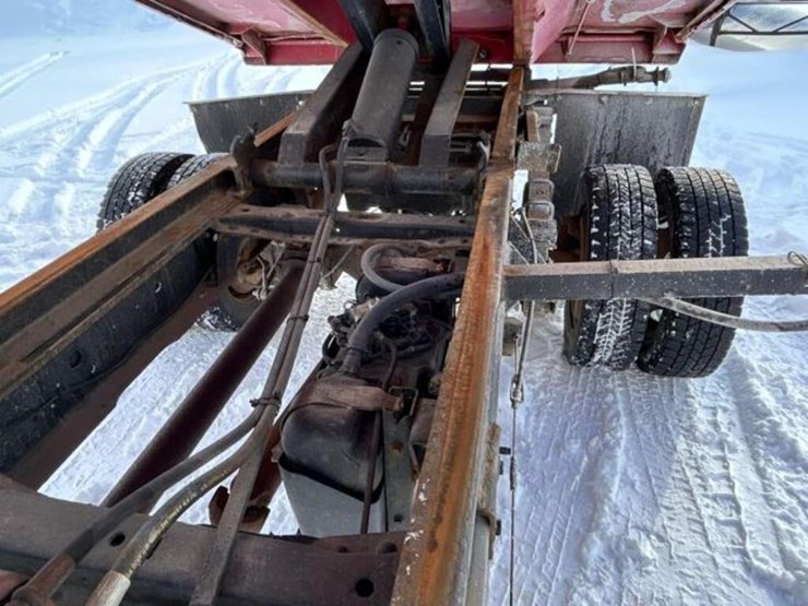 2015-ford-f550-xl-image-67