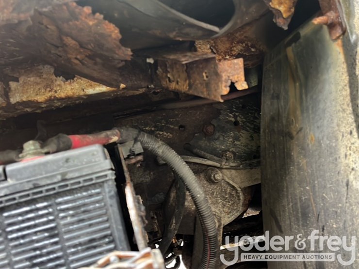 2002-international-durastar-4300-image-50