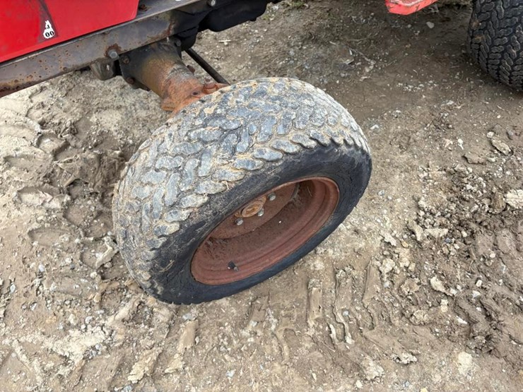 massey-ferguson-1020-image-10