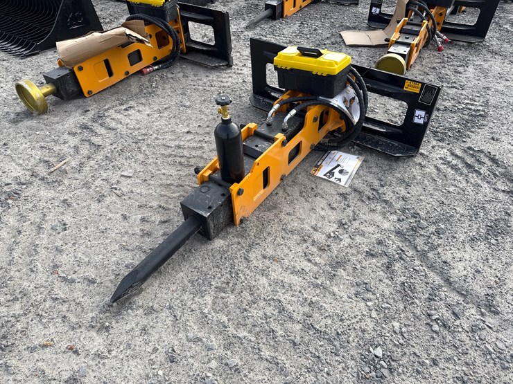 #2076-•-unused-giyi-p680-skid-steer-breaker-hammer-psc680260288-inv#-41984-image-3