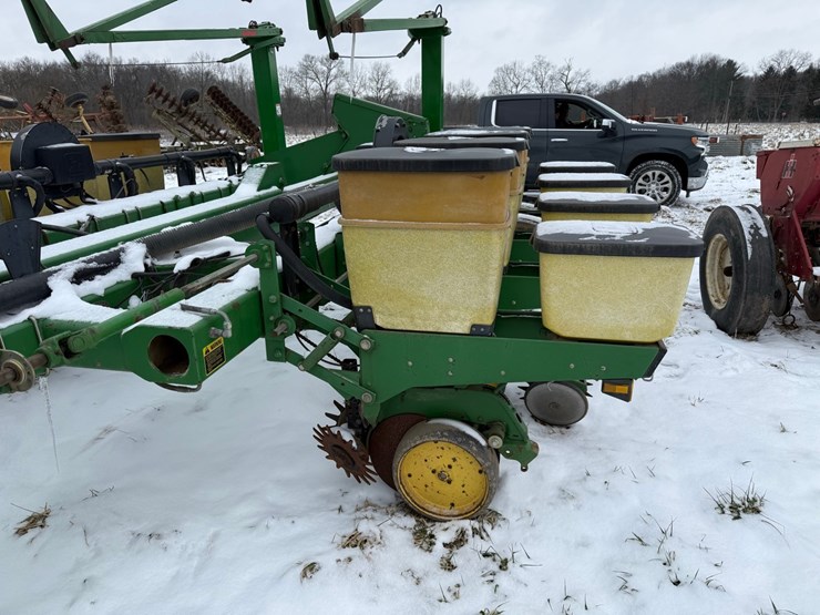 john-deere-7200-image-14