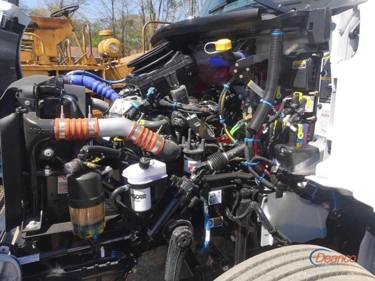 2026-kenworth-t280-image-10