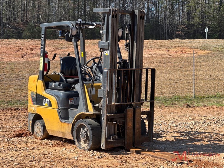 caterpillar-2c6000-image-1