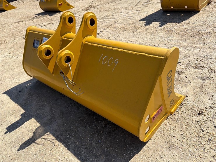 caterpillar-304-image-3