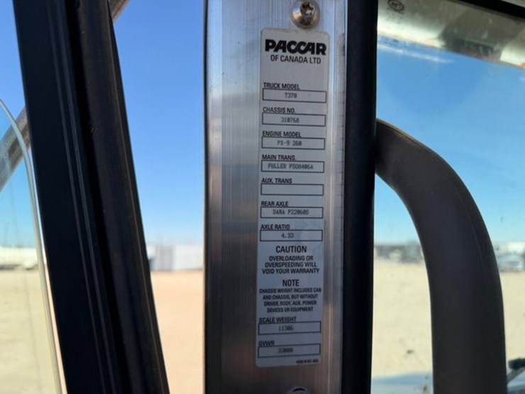 2019-kenworth-t370-image-14