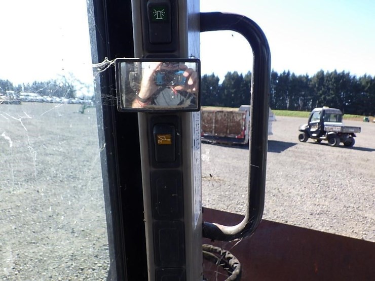 2013-case-sv300-image-21