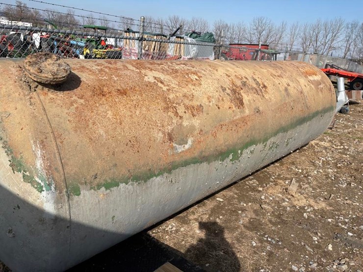 2000-gallon-air-tank-image-2