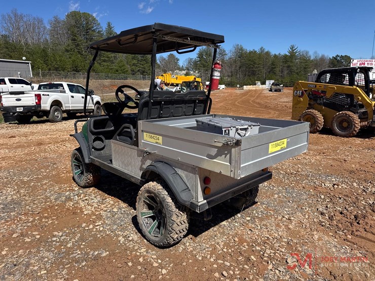 evolution-turfman-800-electric-golf-cart-image-3
