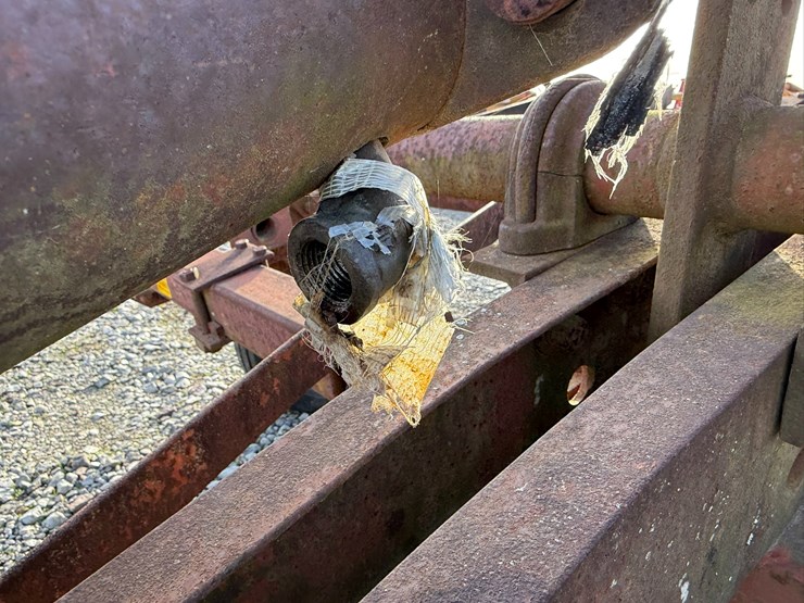 #36256-•-10'-chisel-plow-inv#-36256-image-16