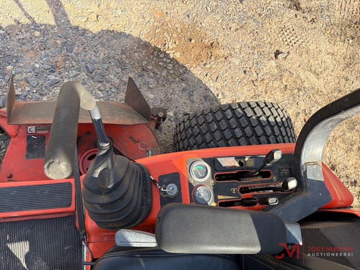 kubota-zd28-image-12