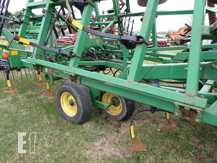 john-deere-726-image-6