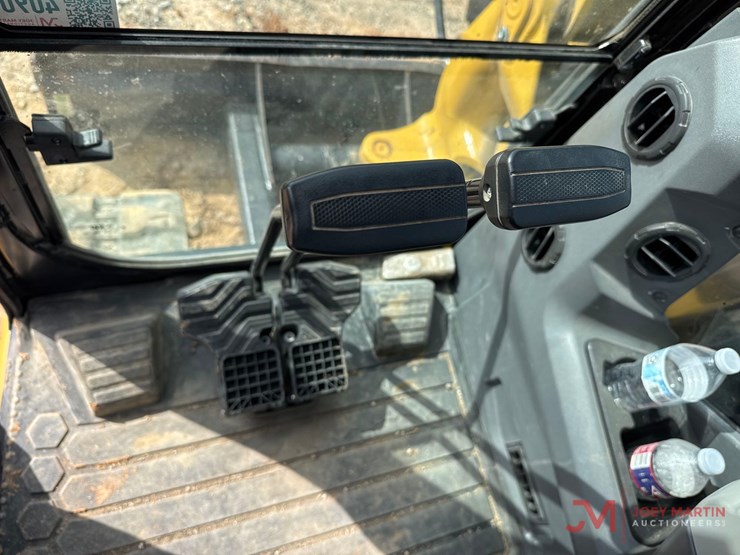 caterpillar-306-cr-image-23