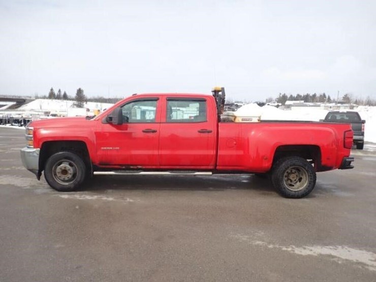 2019-chevrolet-silverado-3500hd-image-8