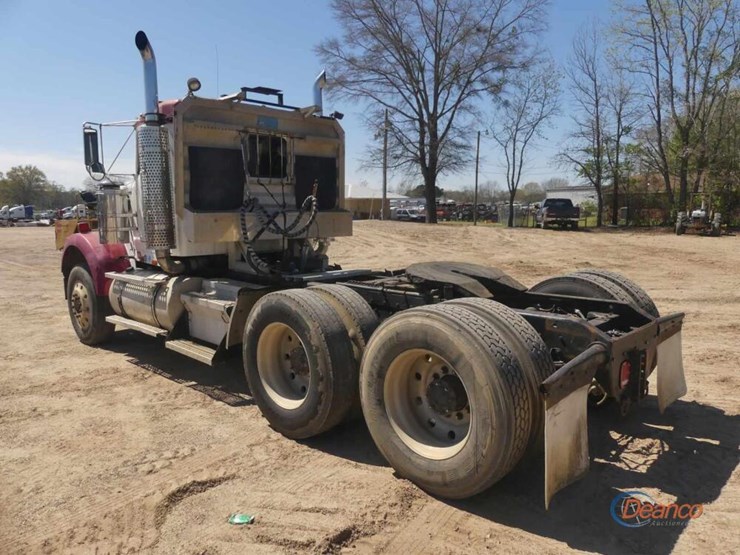 1995-kenworth-w900b-image-3