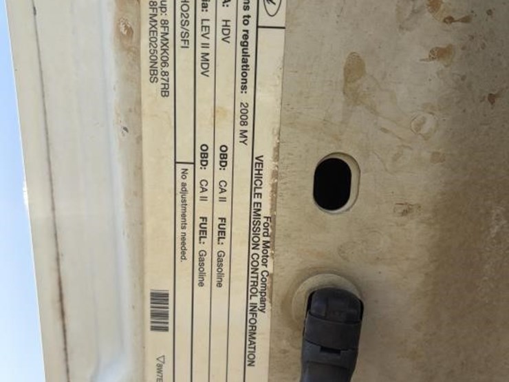 2008-ford-f350-image-25