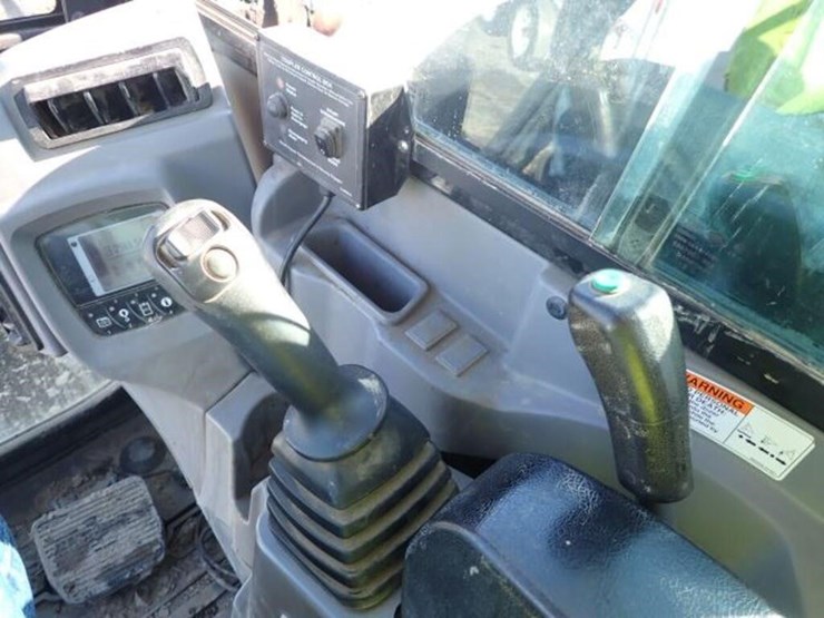 2021-kubota-kx080-4-image-17