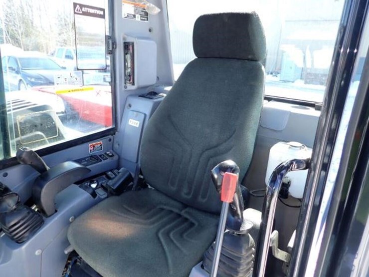 2017-kubota-kx080-4-image-13