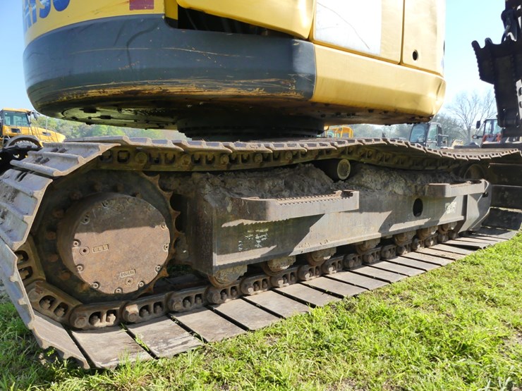 komatsu-pc138us-image-6