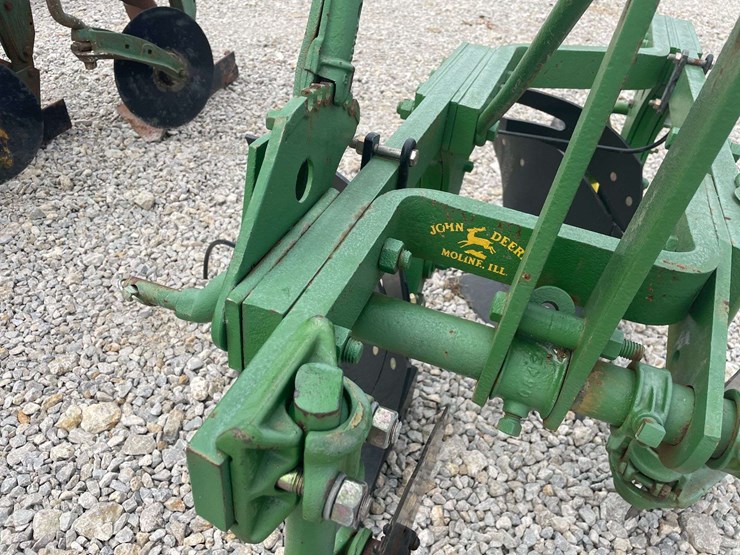 john-deere-412-image-10