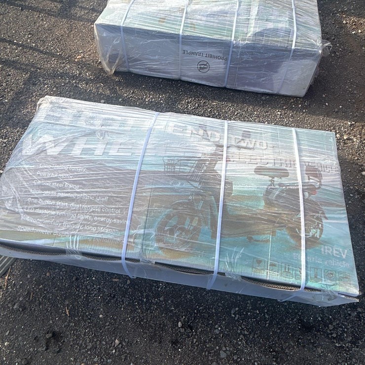 IREV HIGH END TWO WHEEL ELECTRIC VEHICLE