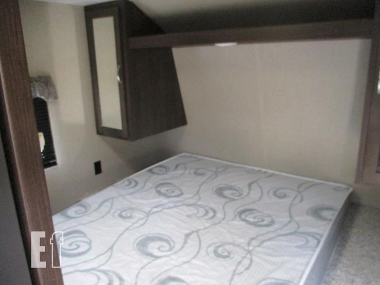 2020-keystone-rv-co-springdale-200787-image-18