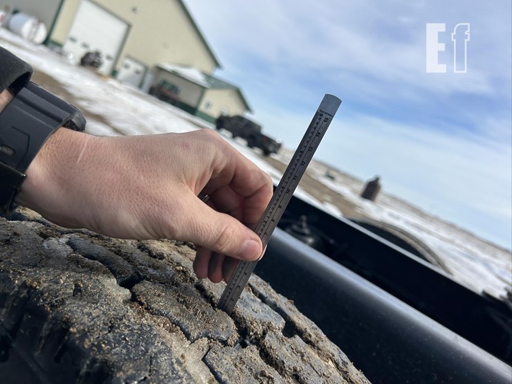 2012-peterbilt-386-image-59