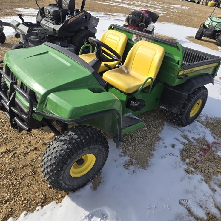 2010 JOHN DEERE 2010