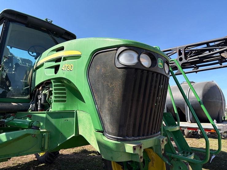 2008-john-deere-4730-image-3