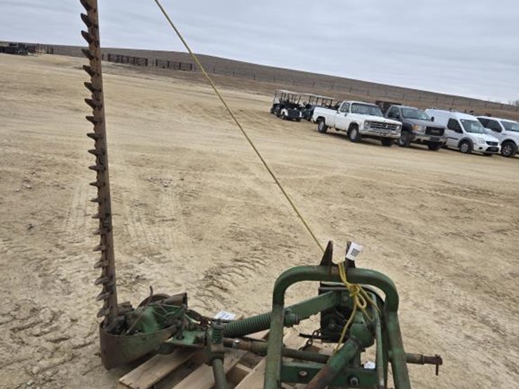 john-deere-350-image-1