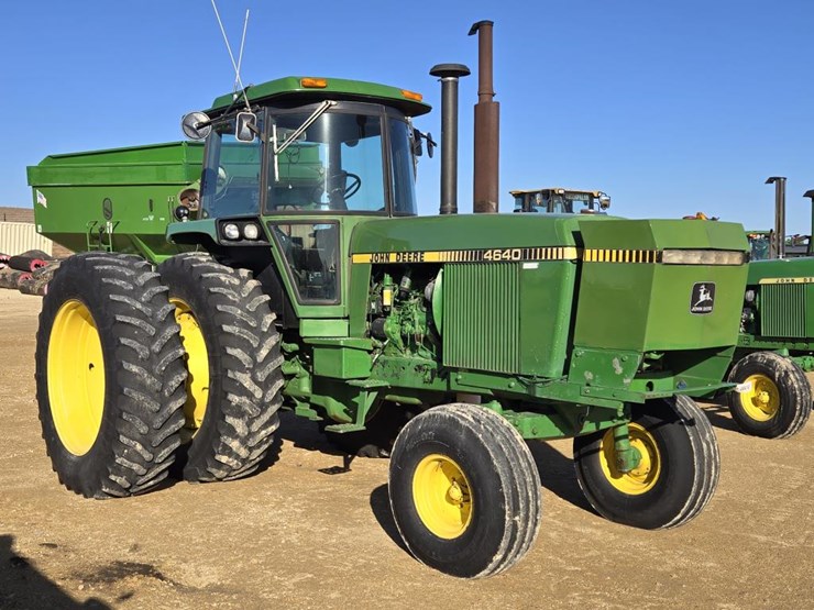 john-deere-4640-image-3