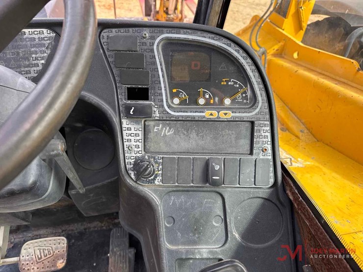 2016-jcb-507-42-image-25