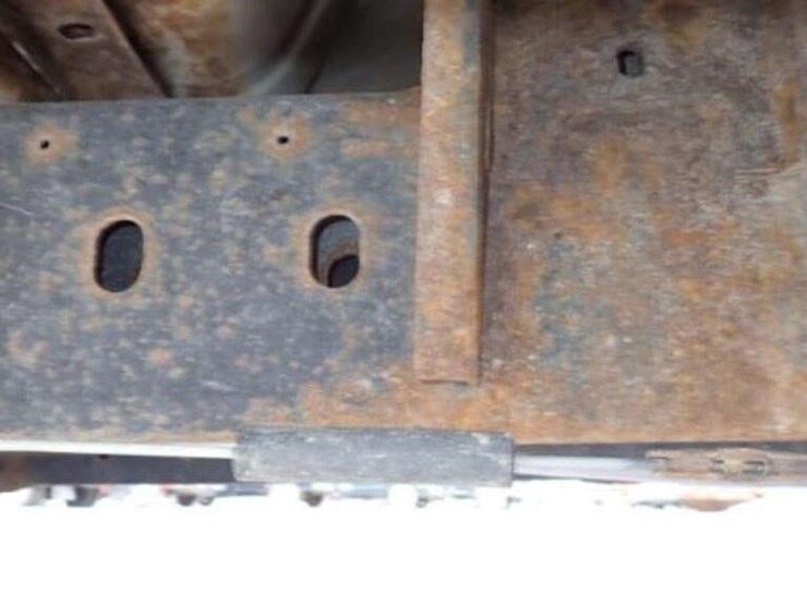 2013-ram-1500-slt-image-50