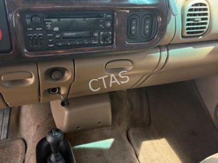 2001-dodge-ram-2500-image-16