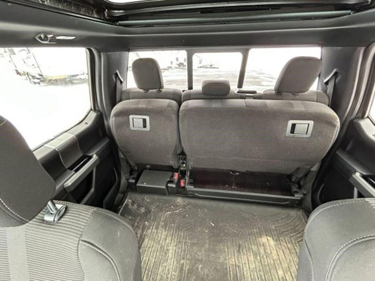 2017-ford-f150-xlt-image-16