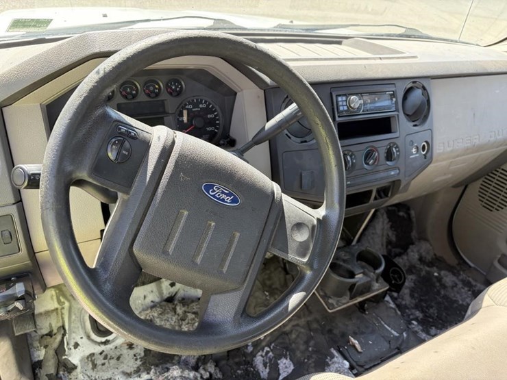 2008-ford-f250-image-13