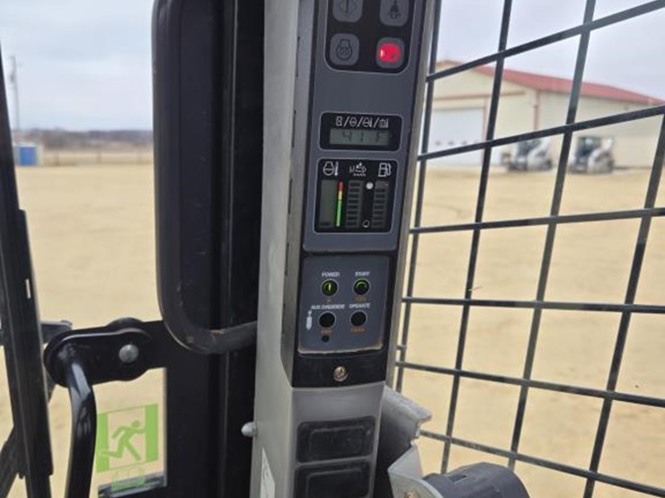 2020-case-tv450-image-18